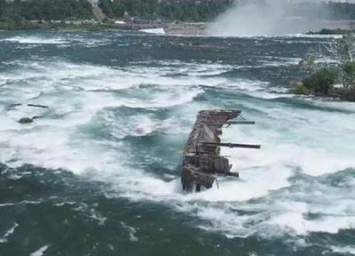 سقوط کشتی از آبشار نیاگارا بعد از یک قرن
