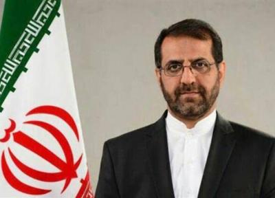 خبرنگاران سفیر ایران در عمان بر توسعه همکاری های مالی تهران - مسقط تاکید نمود