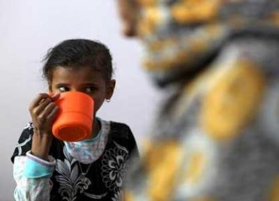 هفت سال جنگ در یمن و بچه هایی که از گرسنگی به خود می پیچند