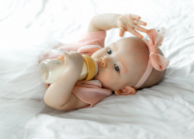 آیا رفلاکس شیر در نوزادان خطرناک است؟