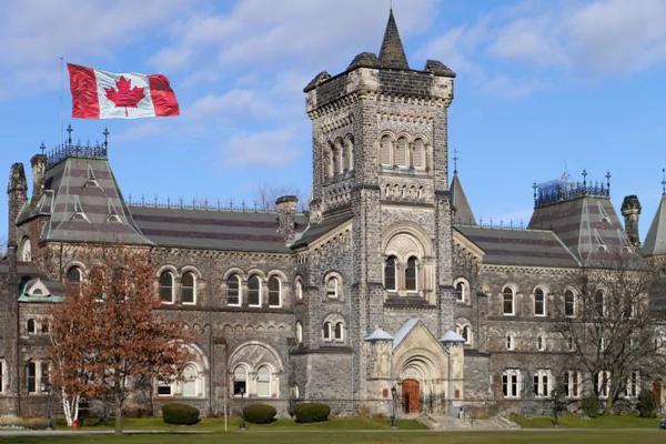 بهترین دانشگاه های کانادا برای تحصیل بین المللی