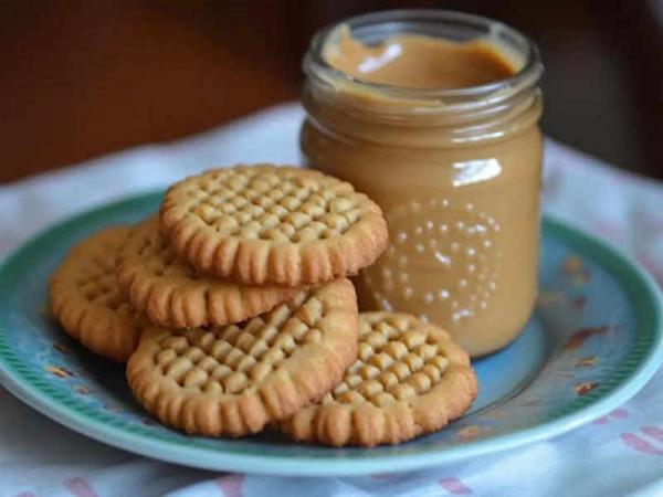 طرز تهیه کرم بیسکویت به 6 روش با چند طعم